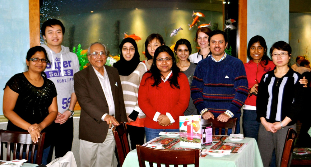 Group picture of Dr. Lala's research lab
